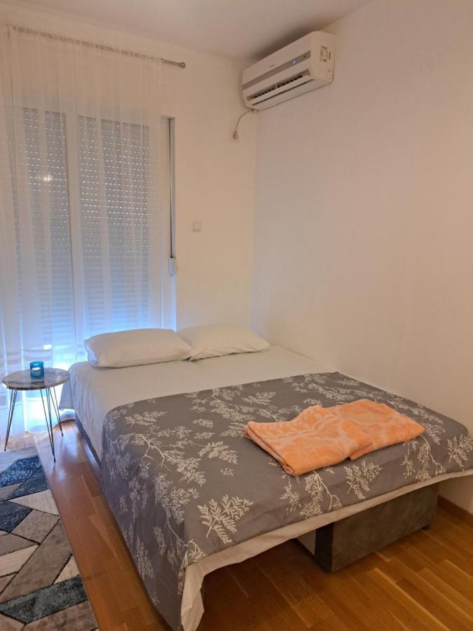 Appartamento Hana Podgorica Esterno foto